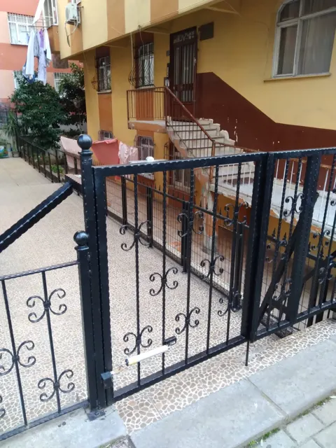 Metal Kapılar — uygulama detayı 14