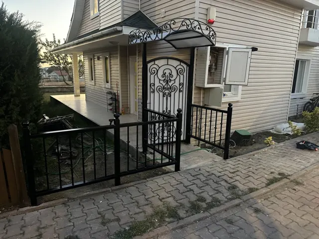 Metal Kapılar — uygulama detayı 4